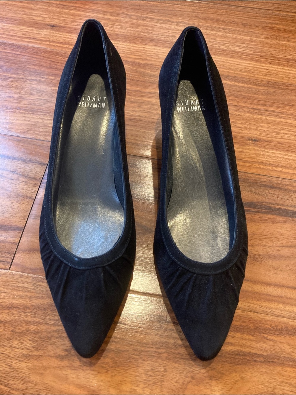 NEW Stuart Weitzman Women US 6.5M Black Suede Point Toe Kitten Heel Dress Shoes